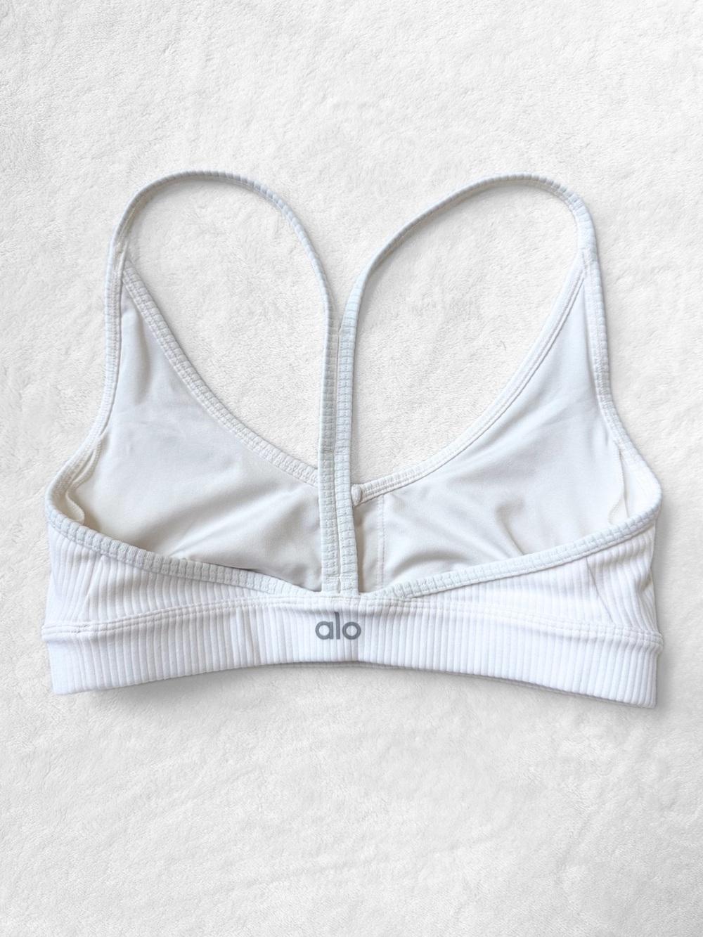ALO Yoga Ribbed Blissful Bra – Ivory – XS - Picture 2 of 5
